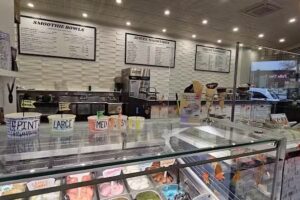 3 Towns Cafe Juice Bar & Gelato