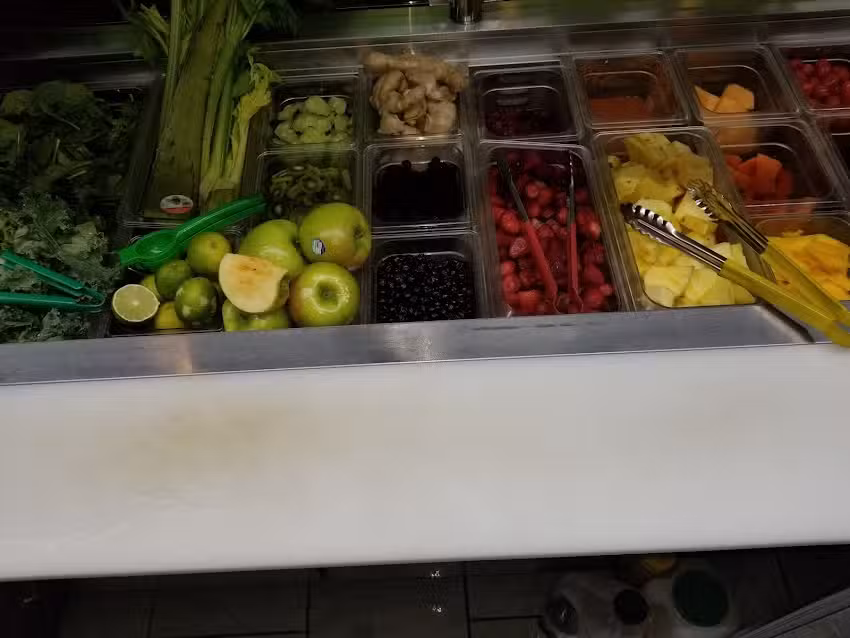 Adames Juice Bar
