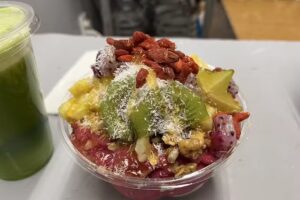 ‘Anakē’s Juice Bar