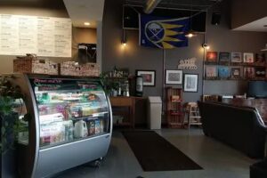 B.Good Juice+Eatery