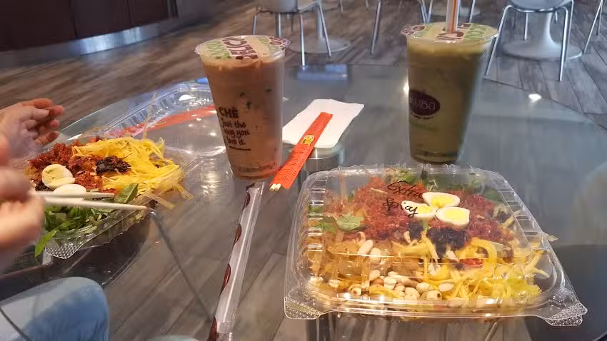 BAMBU Desserts & Drinks