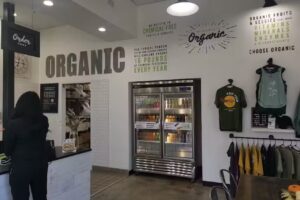 Clean Juice Organic Cafe