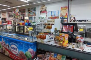 Dearborn Bulk Foods & Smoothies