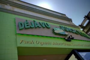 Deja vu Juice Bar