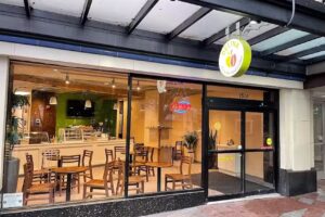 Delina Juice Bar and Coffee