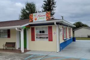 El Mana Natural Juices