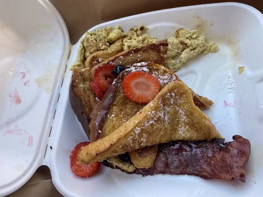 Everybody Loves Brunch
