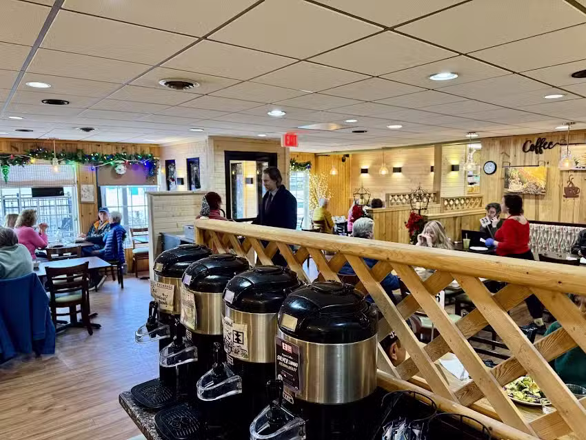 Everybody&rsquo;s Cafe