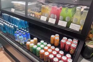 Farm To Barn Cafe & Juicery