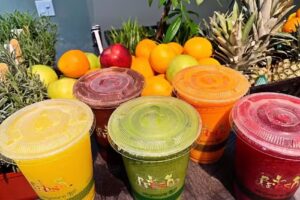 FRESH juice bar