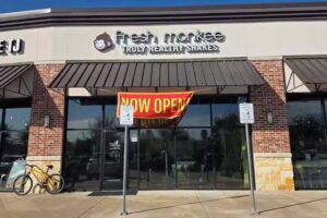 Fresh Monkee Missouri City