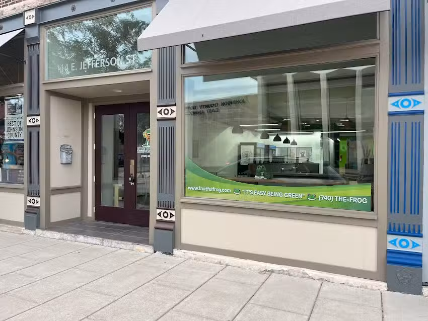 Fruitful Frog Market and Organic Juicery