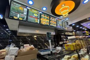 Gourmet flaming grill & juice bar