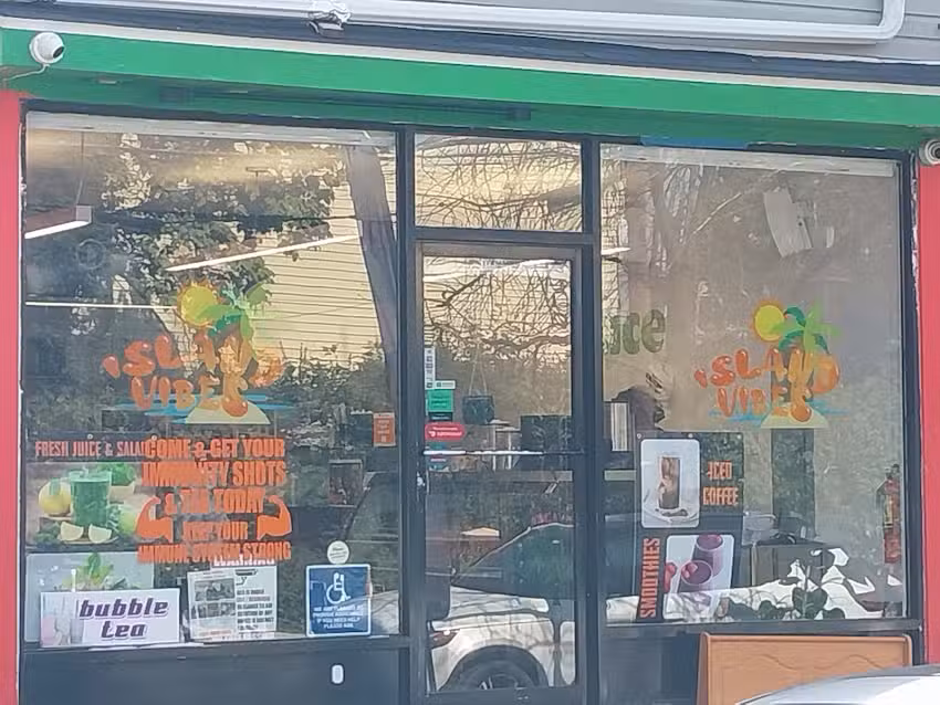 Island Vibes Juice & Smoothies