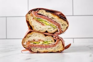 Jholano’s Deli