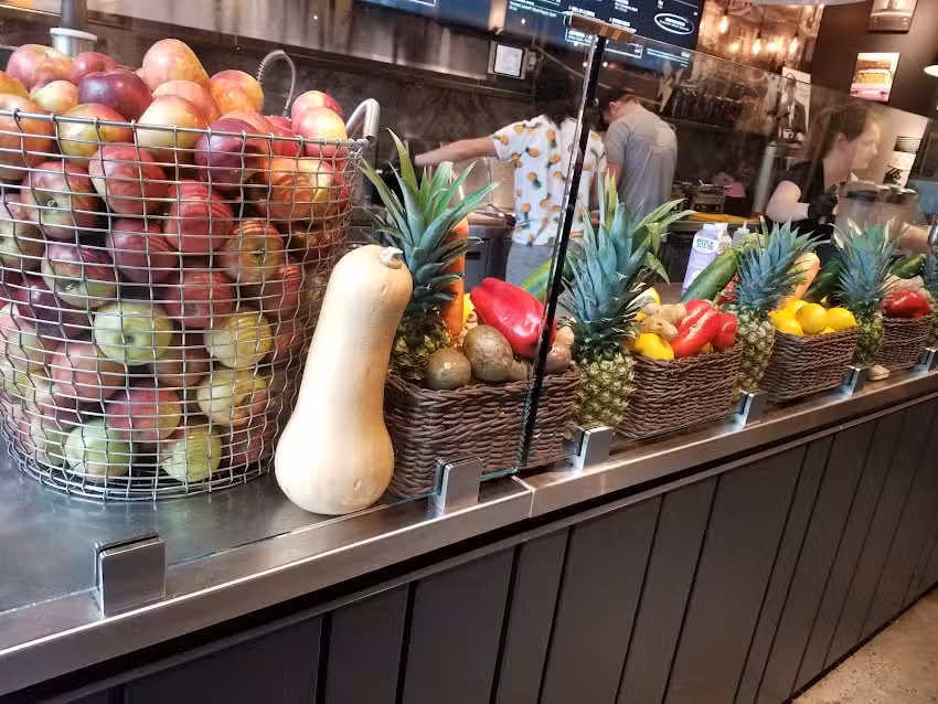 JOE & THE JUICE