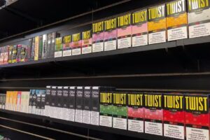 Jolly’s Corner – VAPES,JUICES,HYDROXIE,KRATOM, CIGARETTES,TOBACCO,CIGARS, GLASS PIPES,HOOKAH,PA SKILL,LOTTO