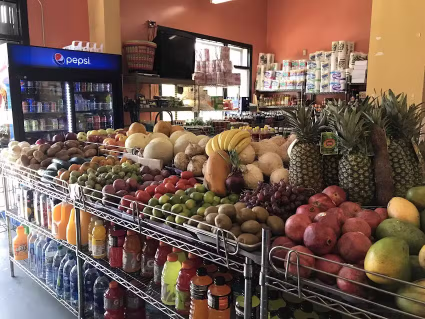 Juice Bar & Mini Market La Oaxaquena