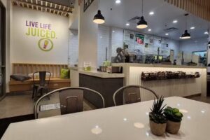 Juice It Up! Plaza de Perris