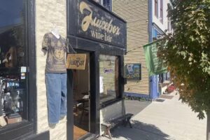 Juicebox Wine Bar