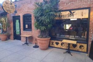 Kreation Organic Juicery Old Town Pasadena
