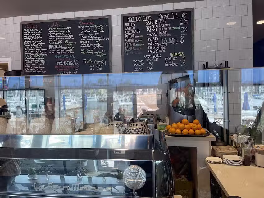 LA Press &ndash; Organic Cold Pressed Juice and Vegan Cafe