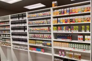 Louisville Vape&Smoke Shop – Taz vapor ( Geek Bar, Lost Marry ,juice ,pipe,Bongs&ATM )
