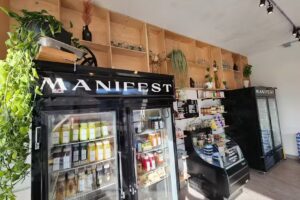 Manifest Juice and Broth