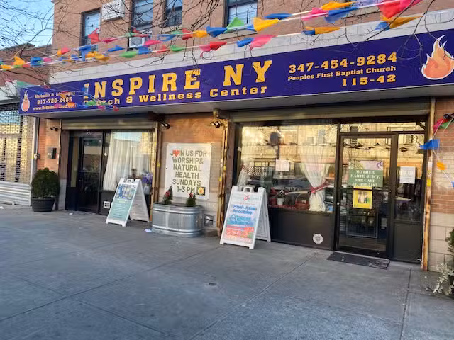 Mother Earth Juice Bar & Health Food Cafe
