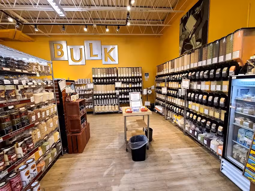 Outpost Co-op Grocery Store | Bay View
