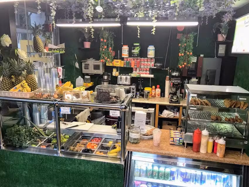 Paradise Juice Garden