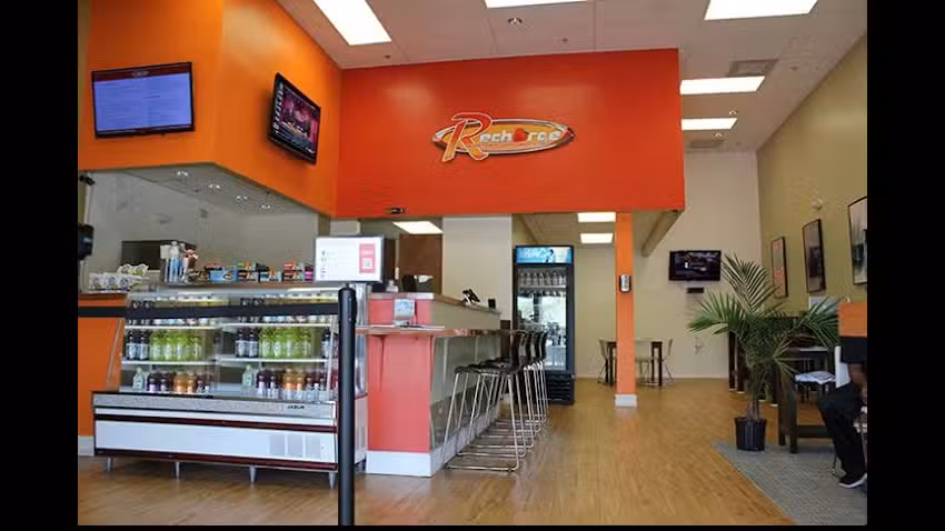 Recharge Smoothies Cafe