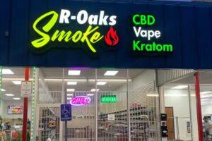River Oaks (R-Oaks) Smoke Shop #Glass #Vape #Novelty #Kratom #RollingPapers #Juice #Ciggarette #Cigars