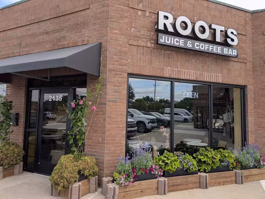 Roots Juice and Coffee Bar