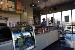 Roxberry Juice Co. Drive Thru