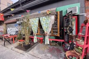 Secret Garden Oasis Juice Bar & Tea House