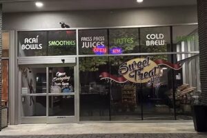 Sweet treat hut