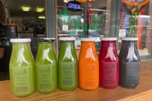 Thania’s Juice bar