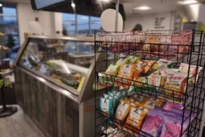 The green deli & juice bar