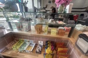The Grove Juicery & Wellness Cafe ~ AKSARBEN