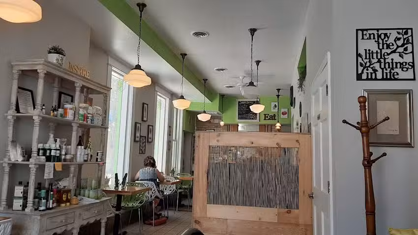 The Moringa Tree Organic Kitchen & Wellness Studio