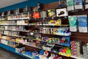 tobacco hulk and vape , Smoke shop , best smoke shop, CBD, KRATOM, Delta8THC, Tobacco, Disposable,Ejuice
