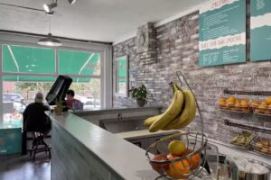 Tropical Juice Bar