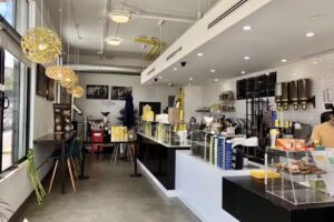 UPFORDAYZ Cafe & Bakery