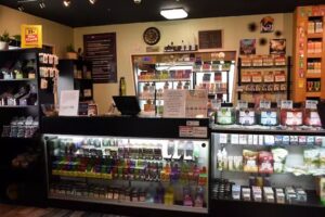 VAPE N JUICE / CBD HQ