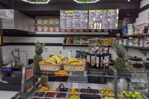 Yankee juice bar